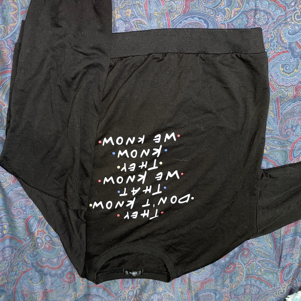 Friends crewneck